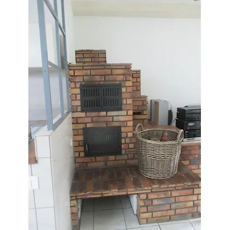 With 2 Bedrooms *